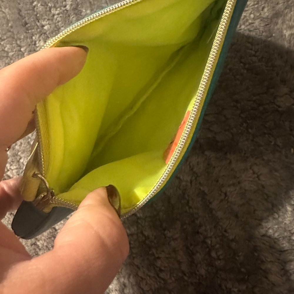 Pouch - Picture 3 of 3
